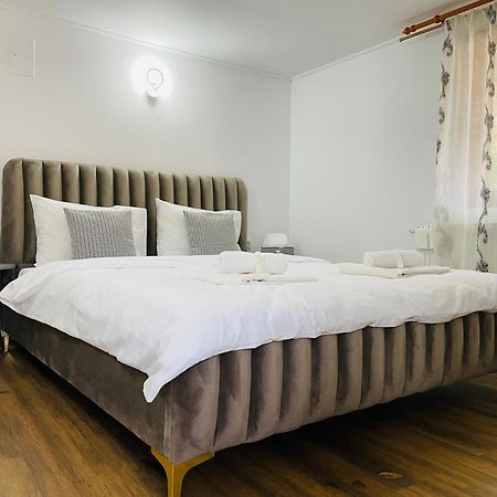 Hotel Casamaria Slănic-Moldova Esterno foto