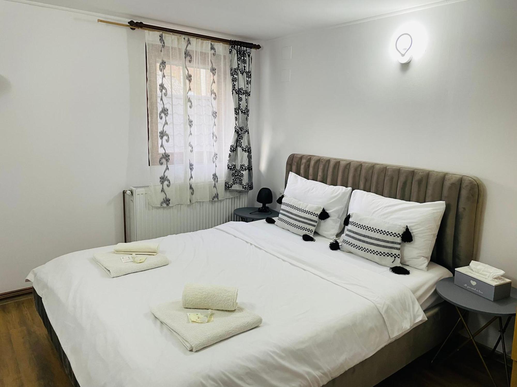 Hotel Casamaria Slănic-Moldova Esterno foto