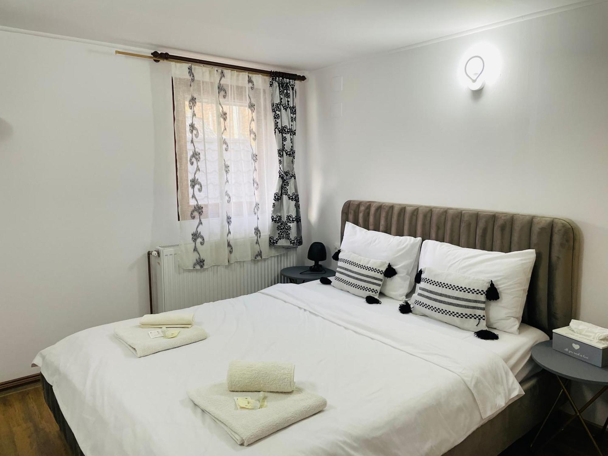 Hotel Casamaria Slănic-Moldova Esterno foto